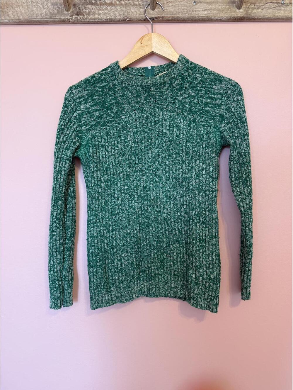 Vintage Small Green Women's Crew Neck Sweater JC Penny Fashions 70s